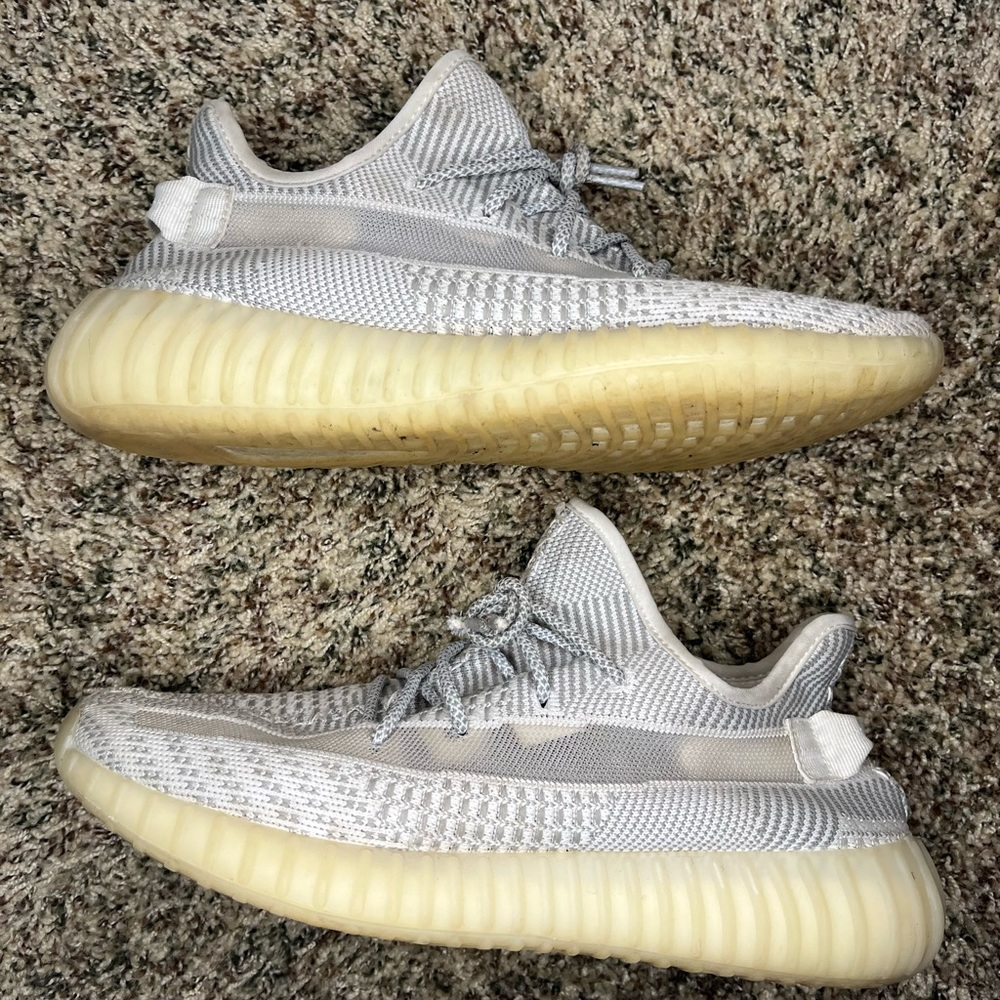Yeezy 350 static